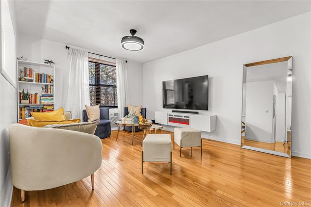 3 Remsen Road 2L, Yonkers, NY 10710