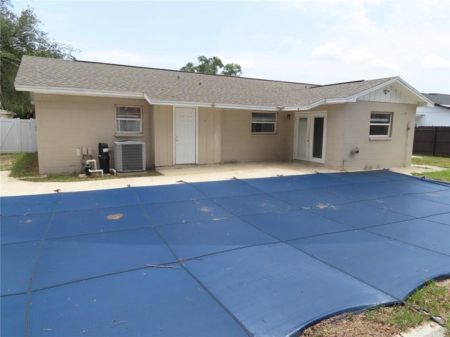 1215 WINDSOR CIRCLE, Brandon, FL 33510