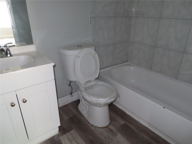 1215 WINDSOR CIRCLE, Brandon, FL 33510