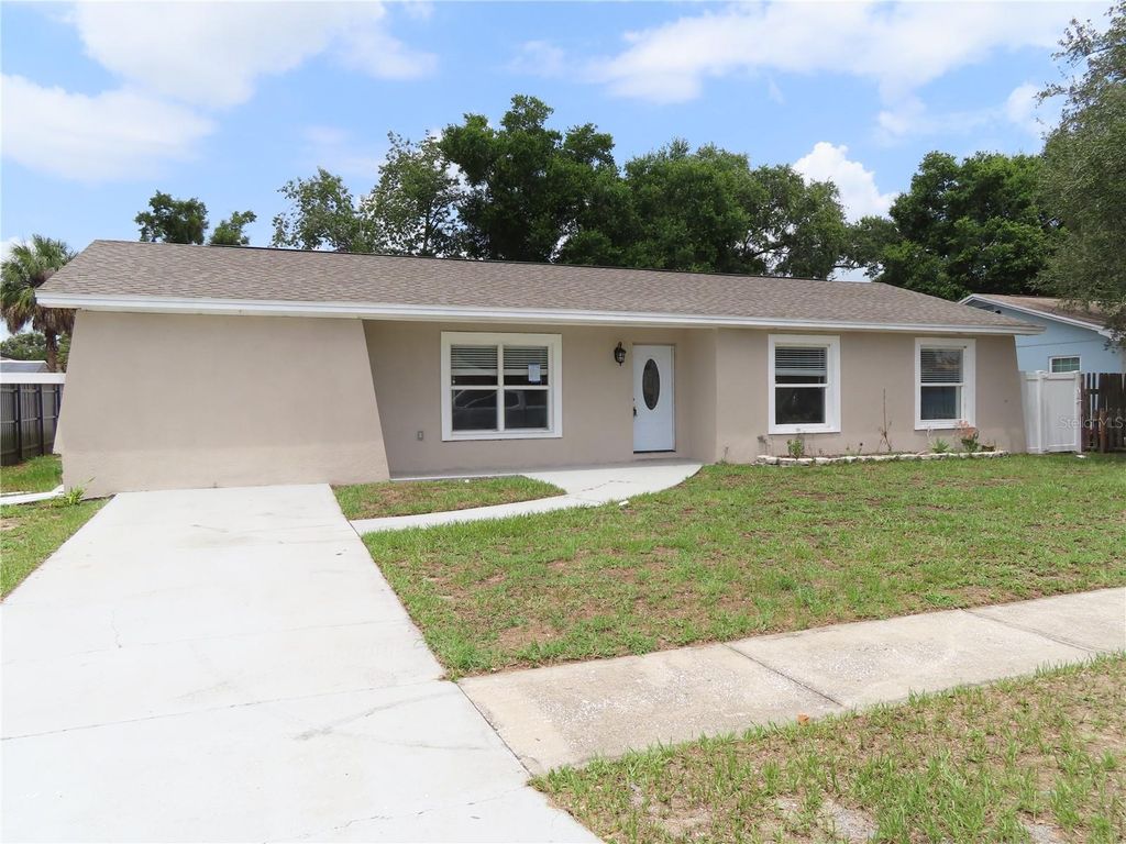 1215 WINDSOR CIRCLE, Brandon, FL 33510
