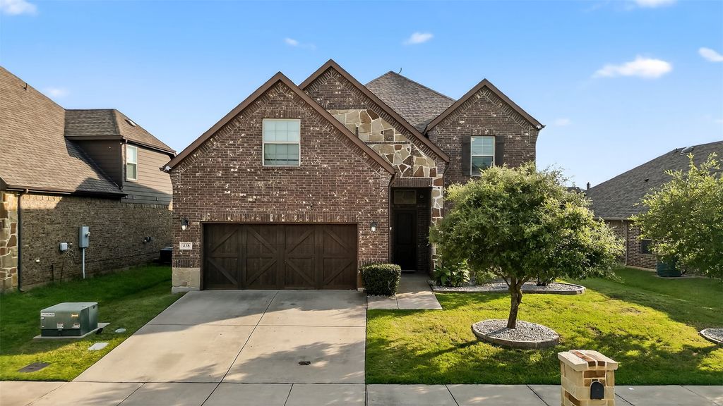 438 Bentley Drive, Midlothian, TX 76065