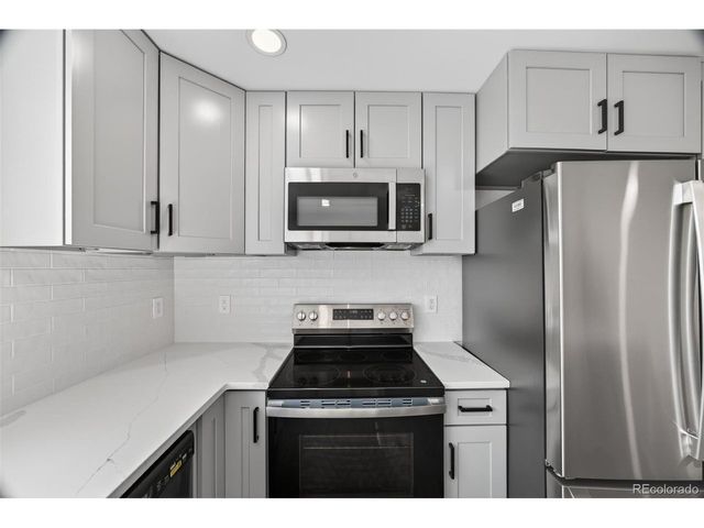 4423 Alberta Ct, Boulder, CO 80301