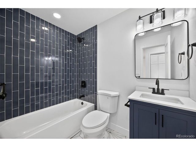 4423 Alberta Ct, Boulder, CO 80301