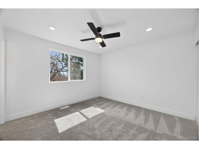 4423 Alberta Ct, Boulder, CO 80301