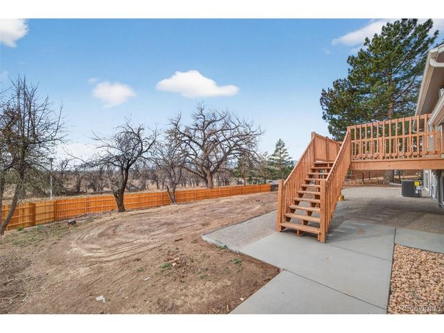 4423 Alberta Ct, Boulder, CO 80301