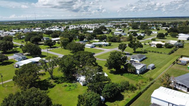 925 SW 39th Lane, Okeechobee, FL 34974