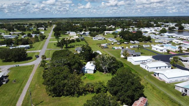 925 SW 39th Lane, Okeechobee, FL 34974