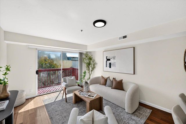 554 Castle Street, Daly City, CA 94014