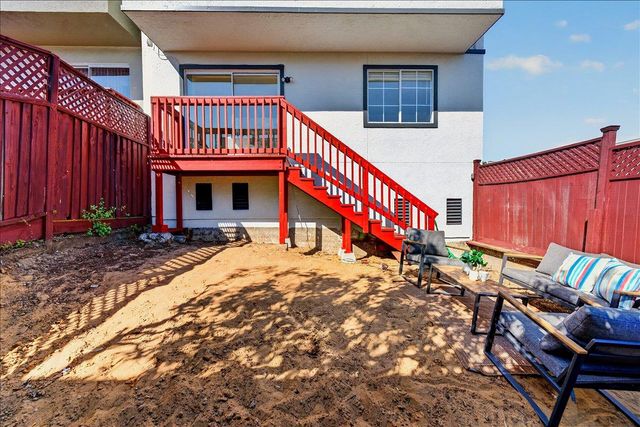 554 Castle Street, Daly City, CA 94014