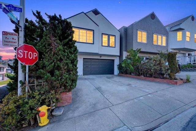 554 Castle Street, Daly City, CA 94014