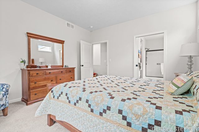 2062 Flowering Drive, Jamestown Twp, MI 49426