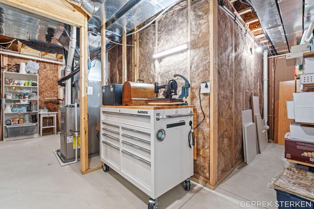 2062 Flowering Drive, Jamestown Twp, MI 49426