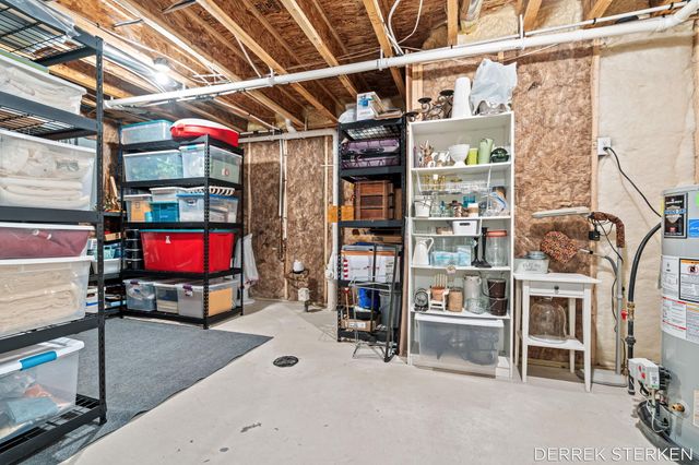 2062 Flowering Drive, Jamestown Twp, MI 49426