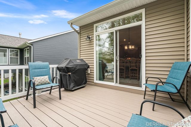 2062 Flowering Drive, Jamestown Twp, MI 49426