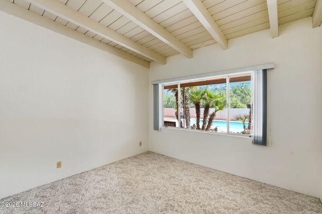 7310 N Village Avenue, Tucson, AZ 85704