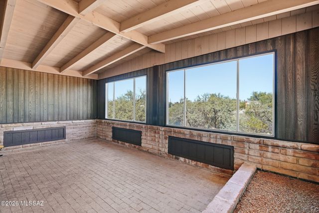 7310 N Village Avenue, Tucson, AZ 85704