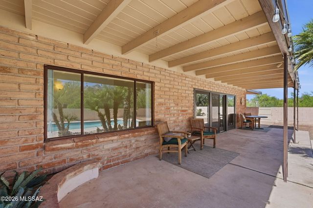 7310 N Village Avenue, Tucson, AZ 85704