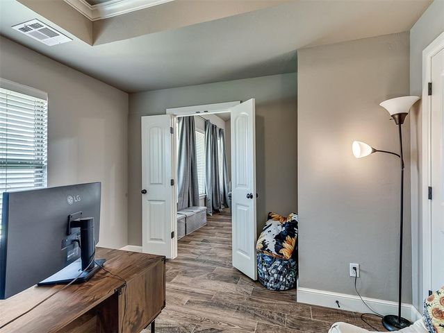 4612 Kentucky Ridge Drive, Mustang, OK 73064