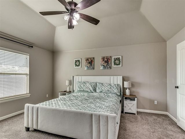 4612 Kentucky Ridge Drive, Mustang, OK 73064