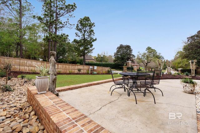 126 Pinnacle Court, Fairhope, AL 36532