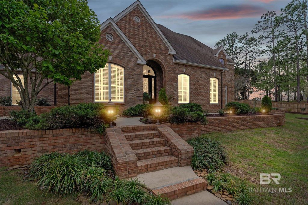 126 Pinnacle Court, Fairhope, AL 36532