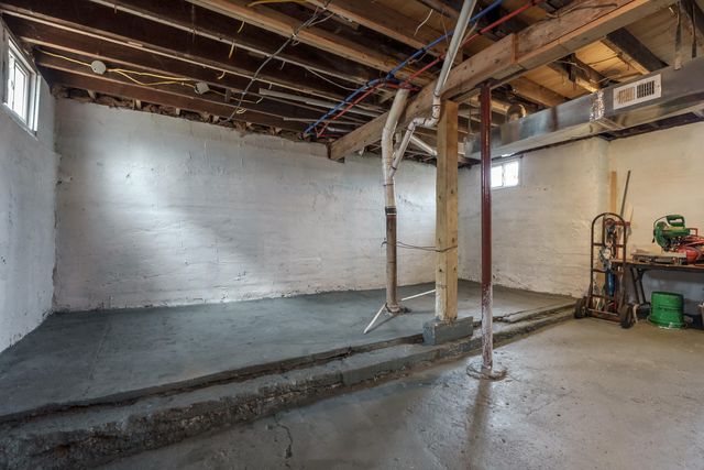 365 Kendall Street N, Battle Creek City, MI 49037