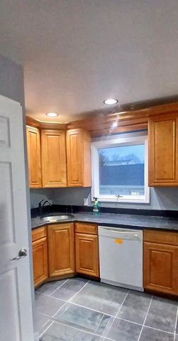 49 Noble Street, North Babylon, NY 11703