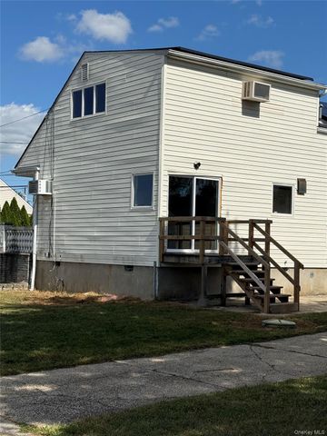 49 Noble Street, North Babylon, NY 11703