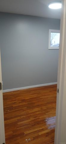 49 Noble Street, North Babylon, NY 11703