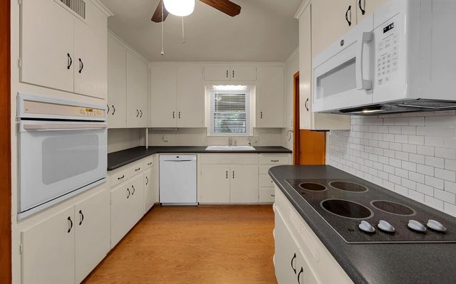 1112 N 63rd Street, Waco, TX 76710