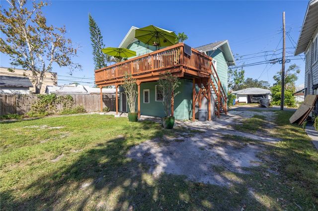 861 28TH AVENUE N, St Petersburg, FL 33704