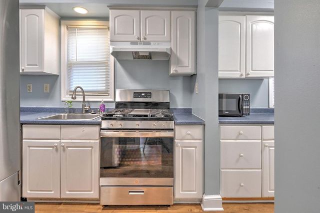 8016 OLD GEORGETOWN RD, Bethesda, MD 20814
