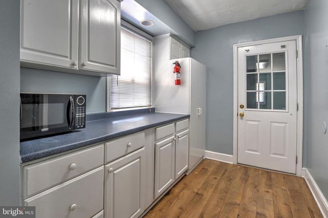 8016 OLD GEORGETOWN RD, Bethesda, MD 20814