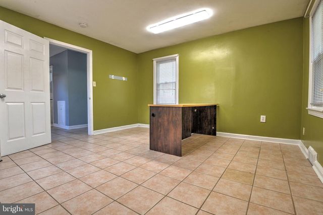 8016 OLD GEORGETOWN RD, Bethesda, MD 20814