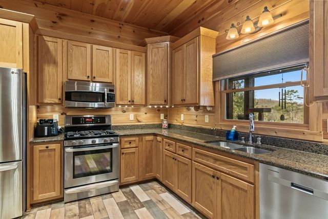 45 Turning Lay Road, Morganton, GA 30560