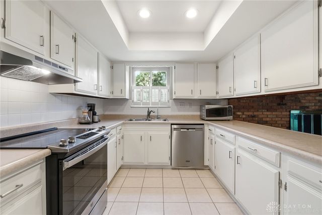 881 Lyncreek Drive, Washington Twp, OH 45458
