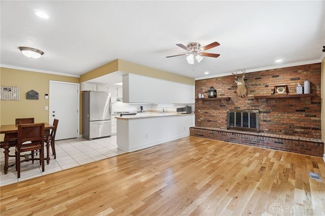 881 Lyncreek Drive, Washington Twp, OH 45458