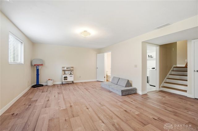 881 Lyncreek Drive, Washington Twp, OH 45458