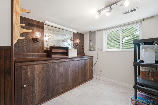 881 Lyncreek Drive, Washington Twp, OH 45458