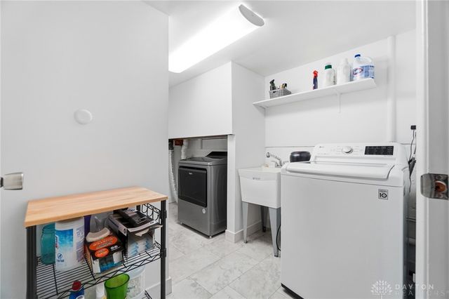 881 Lyncreek Drive, Washington Twp, OH 45458