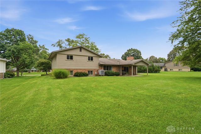 881 Lyncreek Drive, Washington Twp, OH 45458