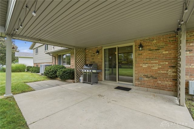 881 Lyncreek Drive, Washington Twp, OH 45458