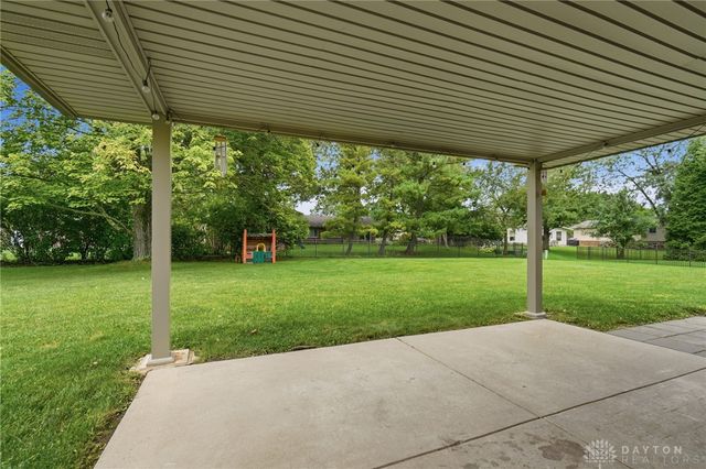 881 Lyncreek Drive, Washington Twp, OH 45458
