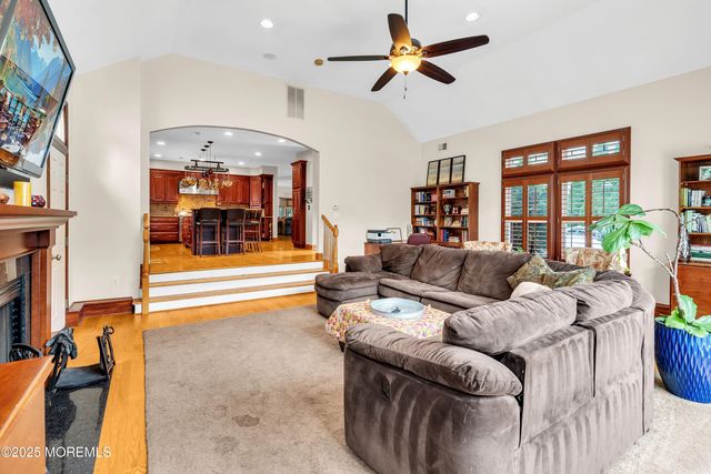 802 Washington Street, Toms River, NJ 08753