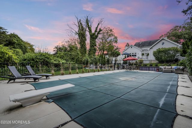 802 Washington Street, Toms River, NJ 08753