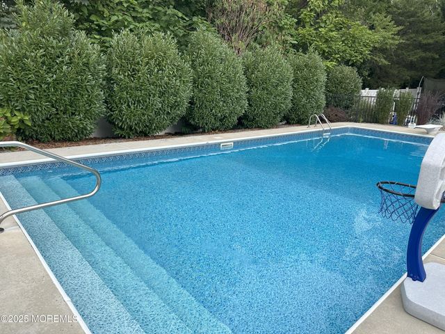 802 Washington Street, Toms River, NJ 08753