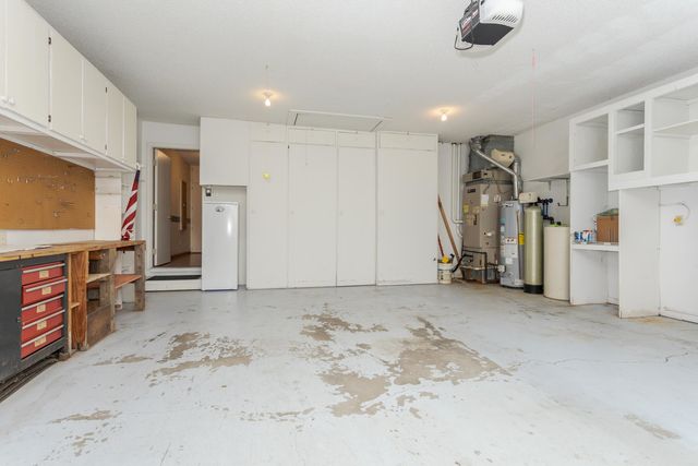 19710 Nottingham Drive, Downs, IL 61736