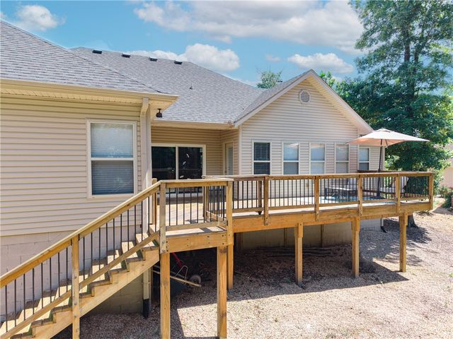 73 Eddleston Drive, Bella Vista, AR 72715