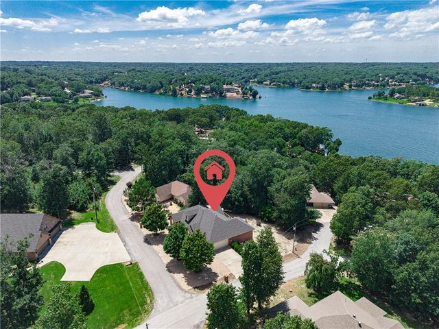 73 Eddleston Drive, Bella Vista, AR 72715