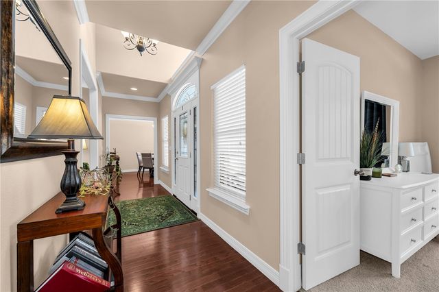 73 Eddleston Drive, Bella Vista, AR 72715